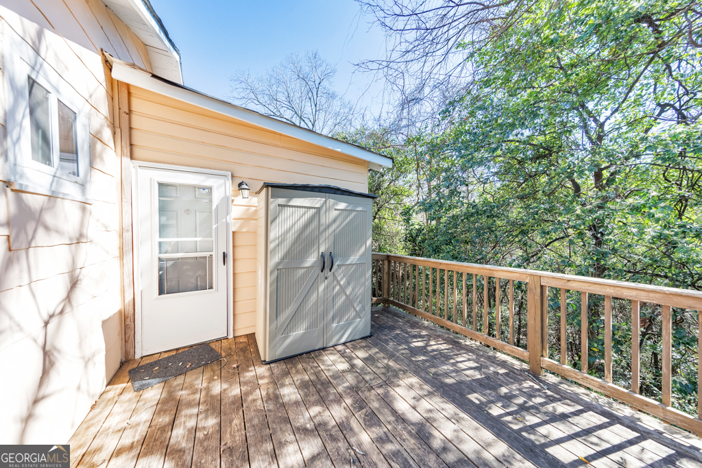 1776 Spring Avenue East Point GA 30344