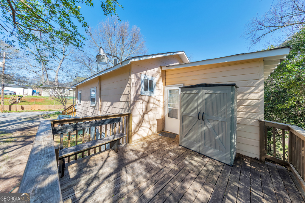 1776 Spring Avenue East Point GA 30344