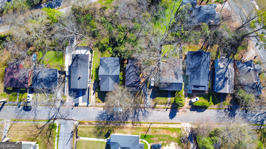 1776 Spring Avenue East Point GA 30344