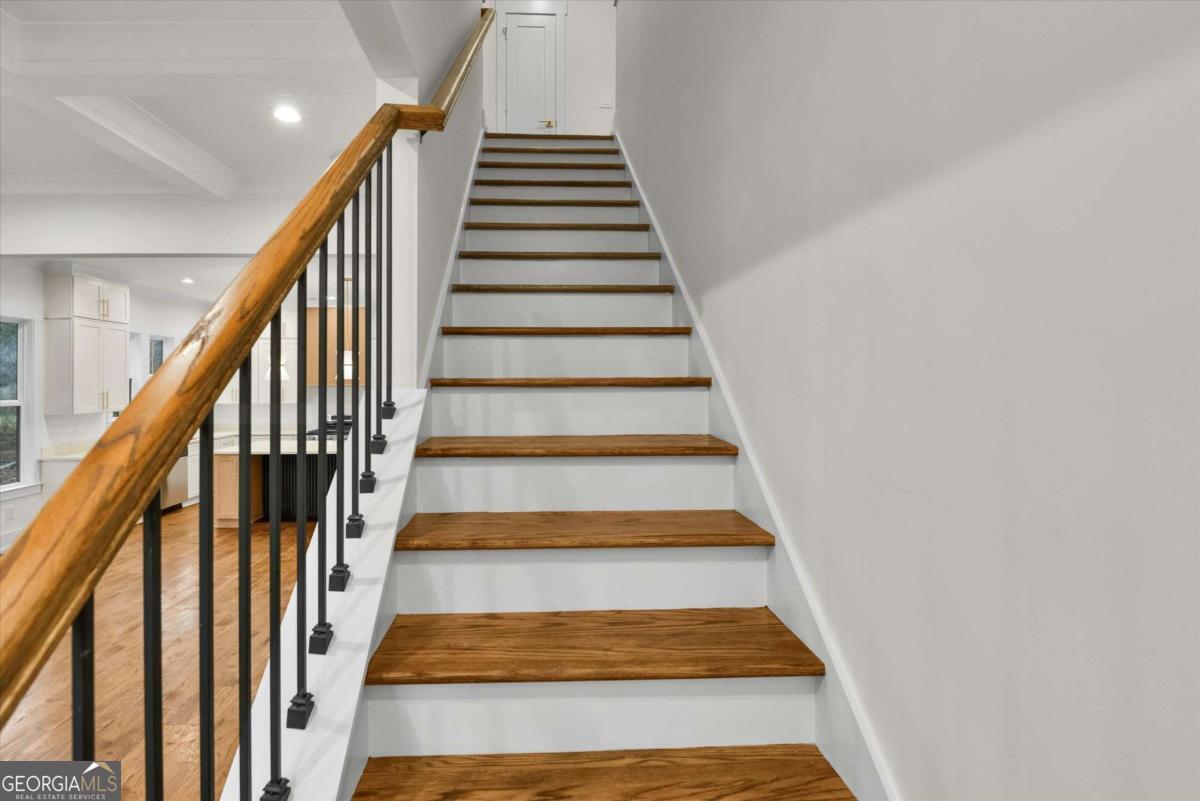 3367 Dodson Connec Drive East Point GA 30344