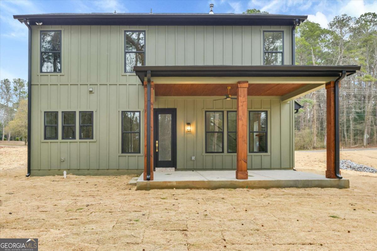 3367 Dodson Connec Drive East Point GA 30344