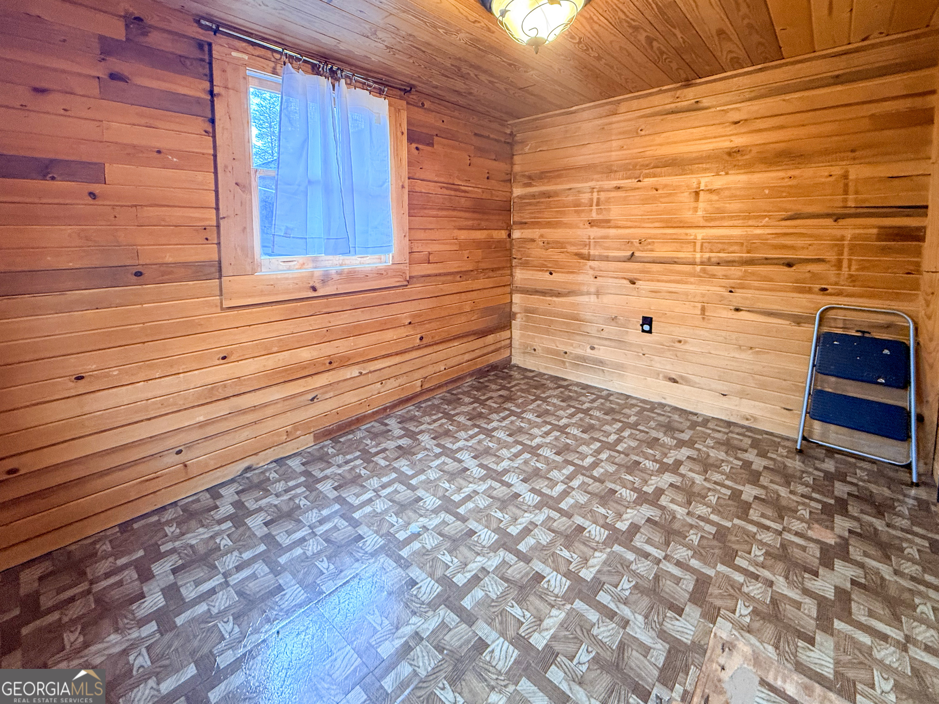 20 Lavista Lane Cleveland GA 30528