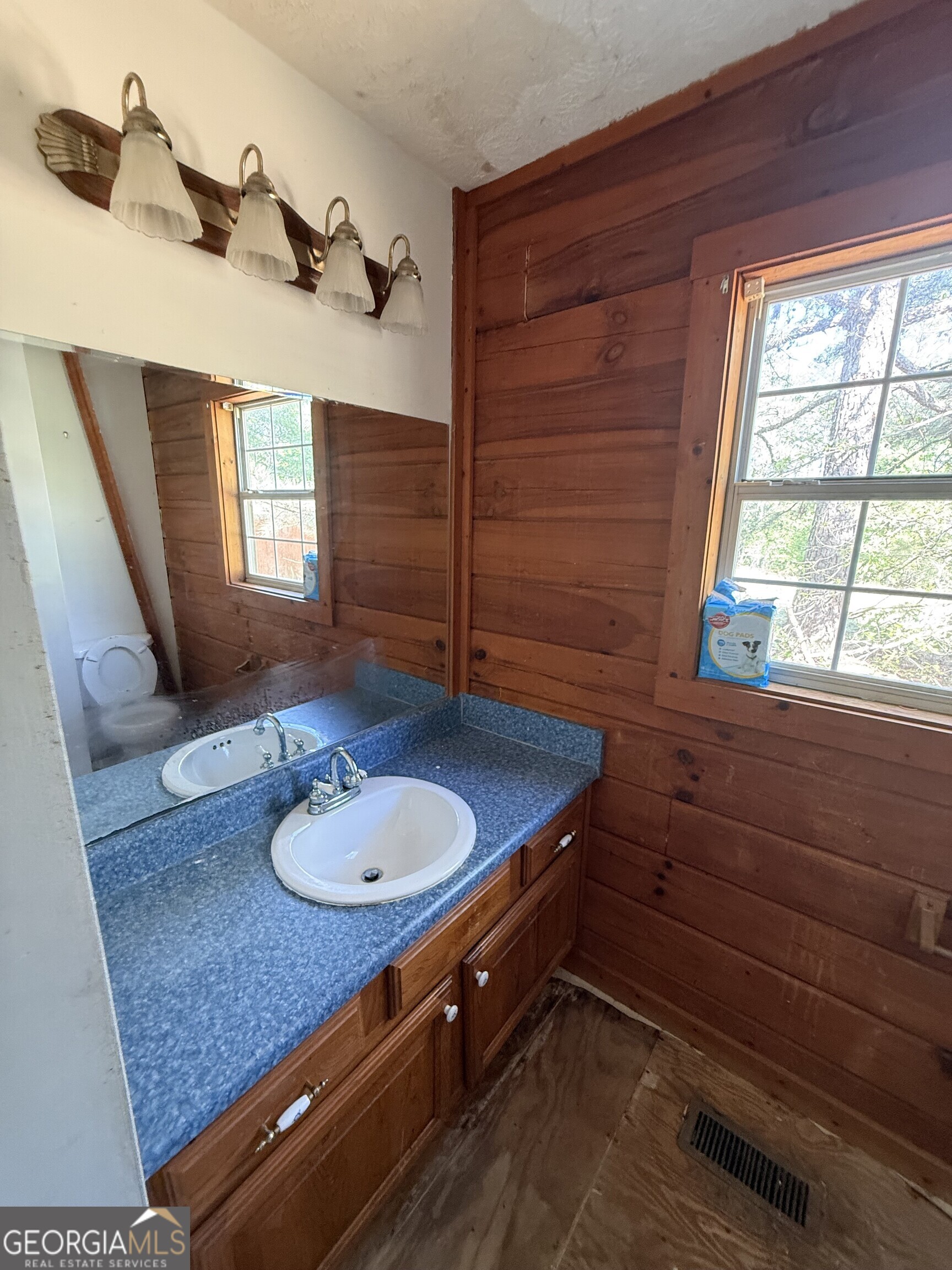 2018 Star Point Road Carrollton GA 30116