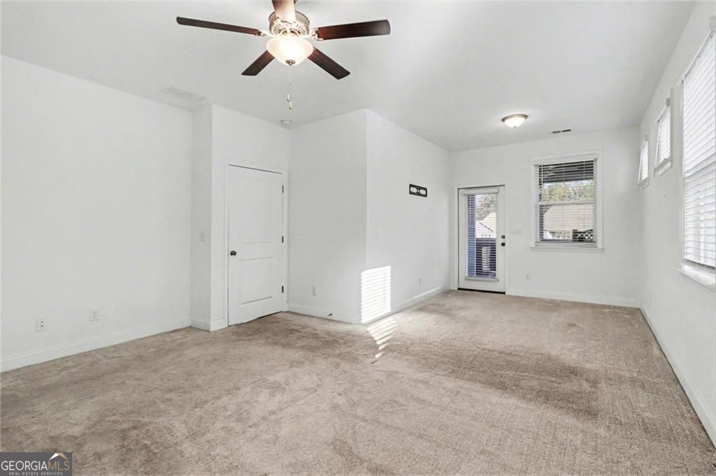 375 Plainfield Street Fayetteville GA 30215