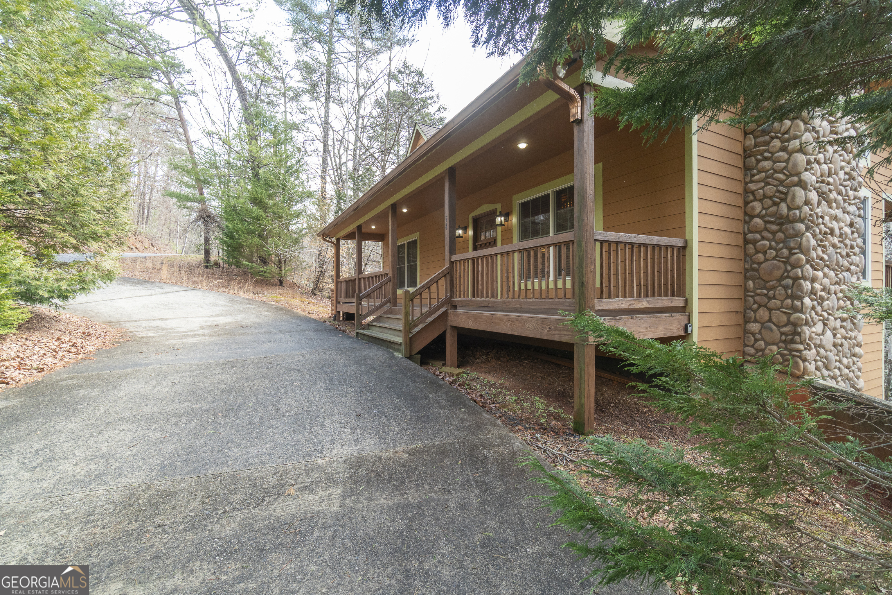 74 Fussen Strasse Helen GA 30545
