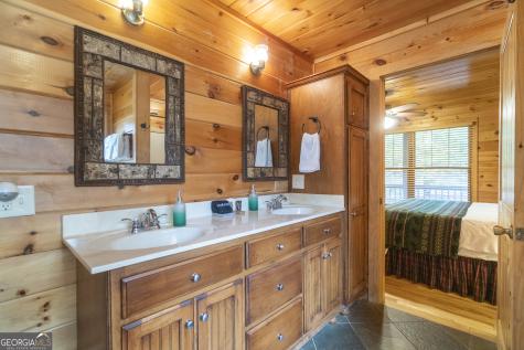 74 Fussen Strasse Helen GA 30545