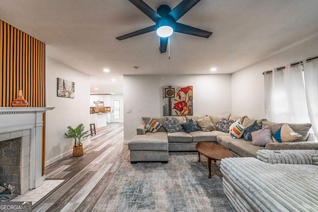 5165 Woodland Drive Forest Park GA 30297