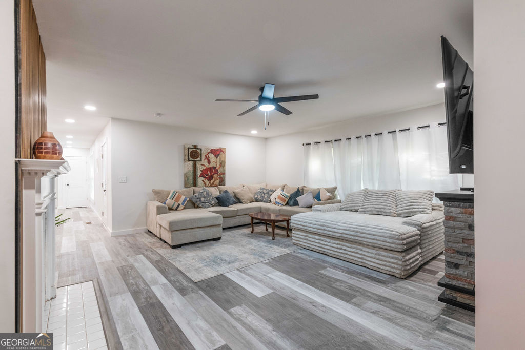 5165 Woodland Drive Forest Park GA 30297