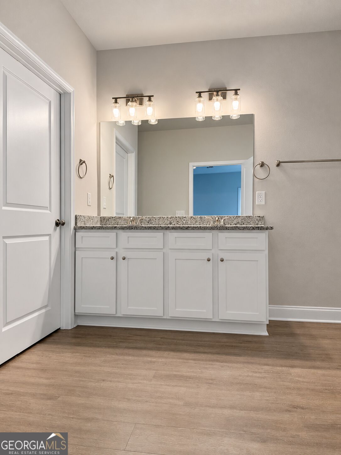 4472 Rivercliffs Way Gray GA 31032