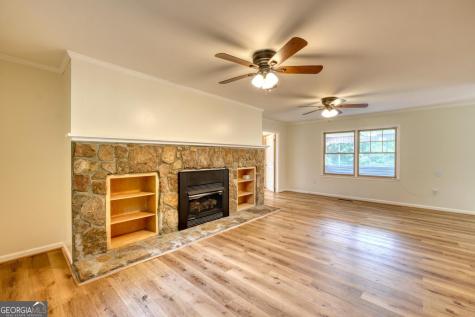 151 Sharp Top Circle Blairsville GA 30512