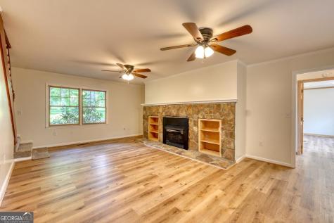 151 Sharp Top Circle Blairsville GA 30512