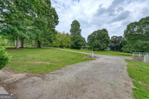 151 Sharp Top Circle Blairsville GA 30512