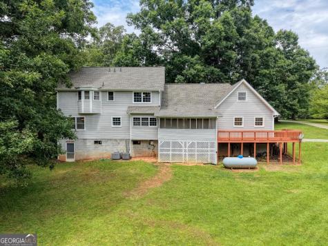 151 Sharp Top Circle Blairsville GA 30512