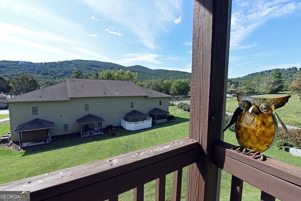 1724 Watercrest Way Hiawassee GA 30546