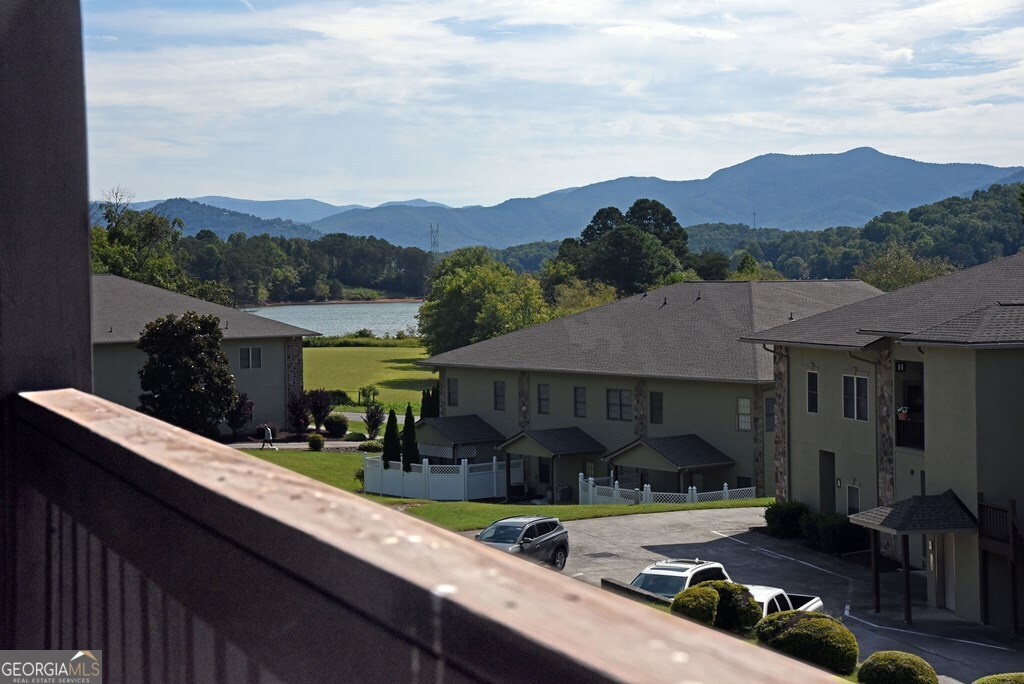 1724 Watercrest Way Hiawassee GA 30546