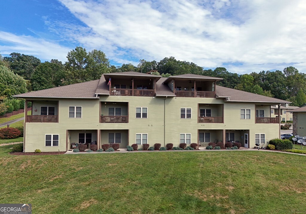1724 Watercrest Way Hiawassee GA 30546
