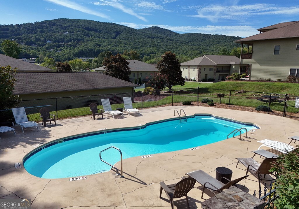 1724 Watercrest Way Hiawassee GA 30546
