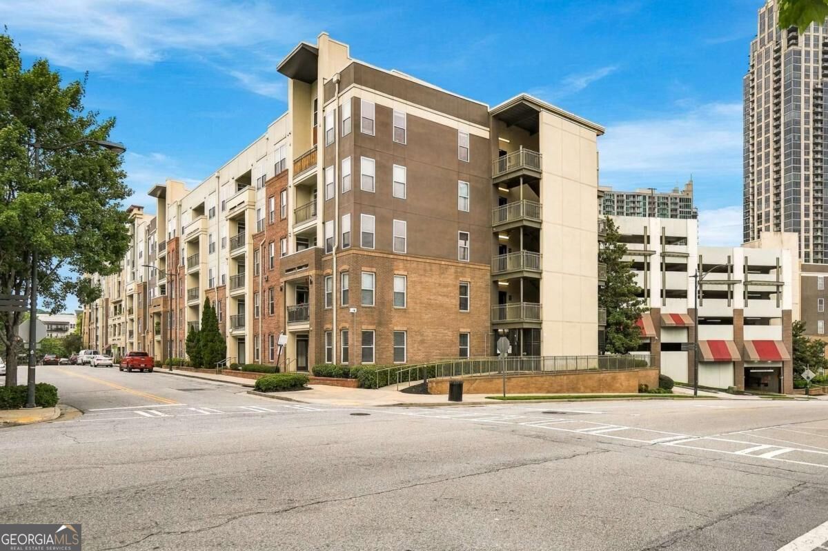 390 17th Street NW Atlanta GA 30363