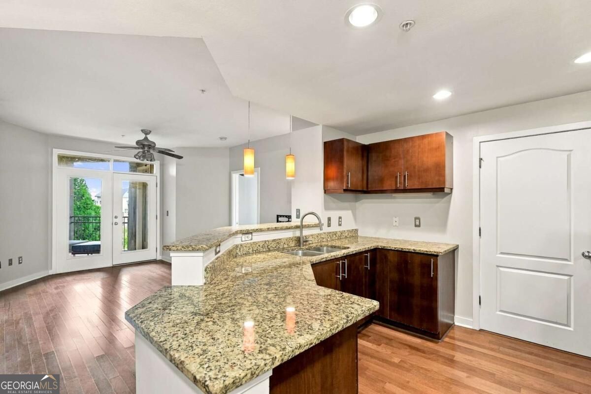 390 17th Street NW Atlanta GA 30363