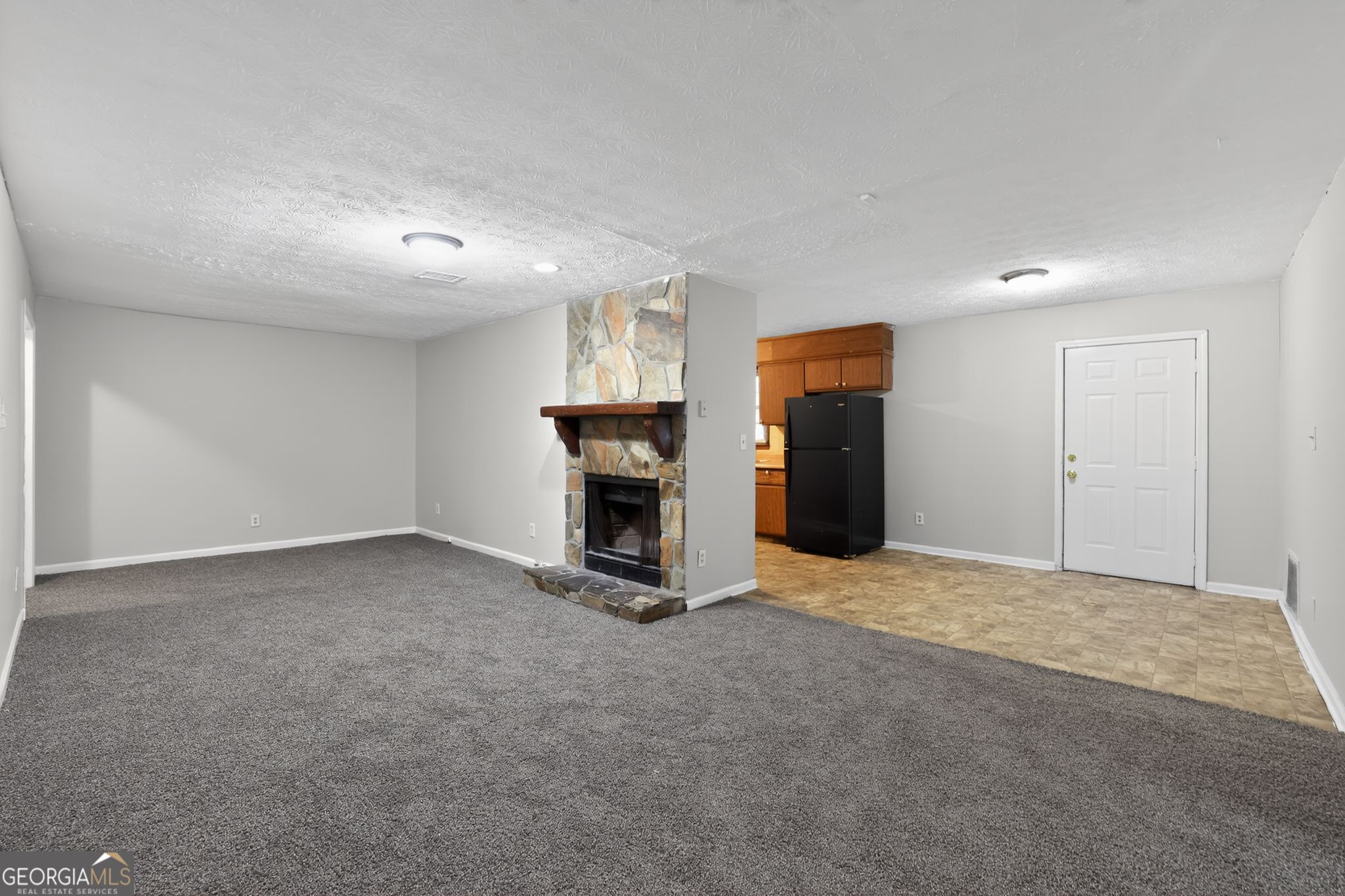 1009 Salisbury Trail Riverdale GA 30296