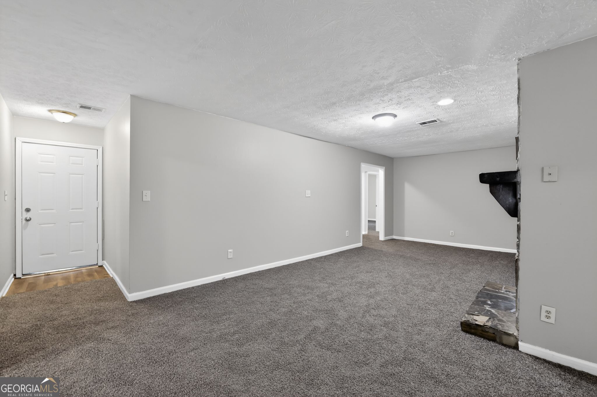 1009 Salisbury Trail Riverdale GA 30296