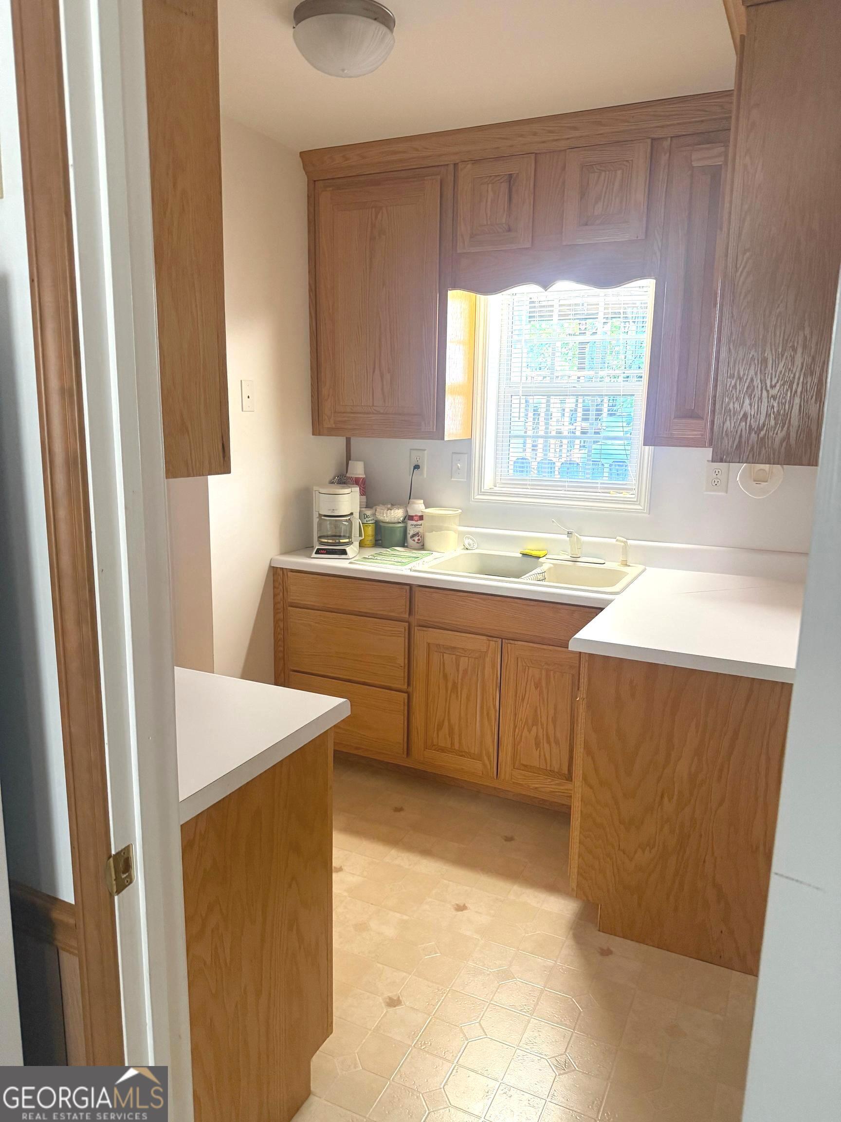 29 Cindy Parkway Cleveland GA 30528
