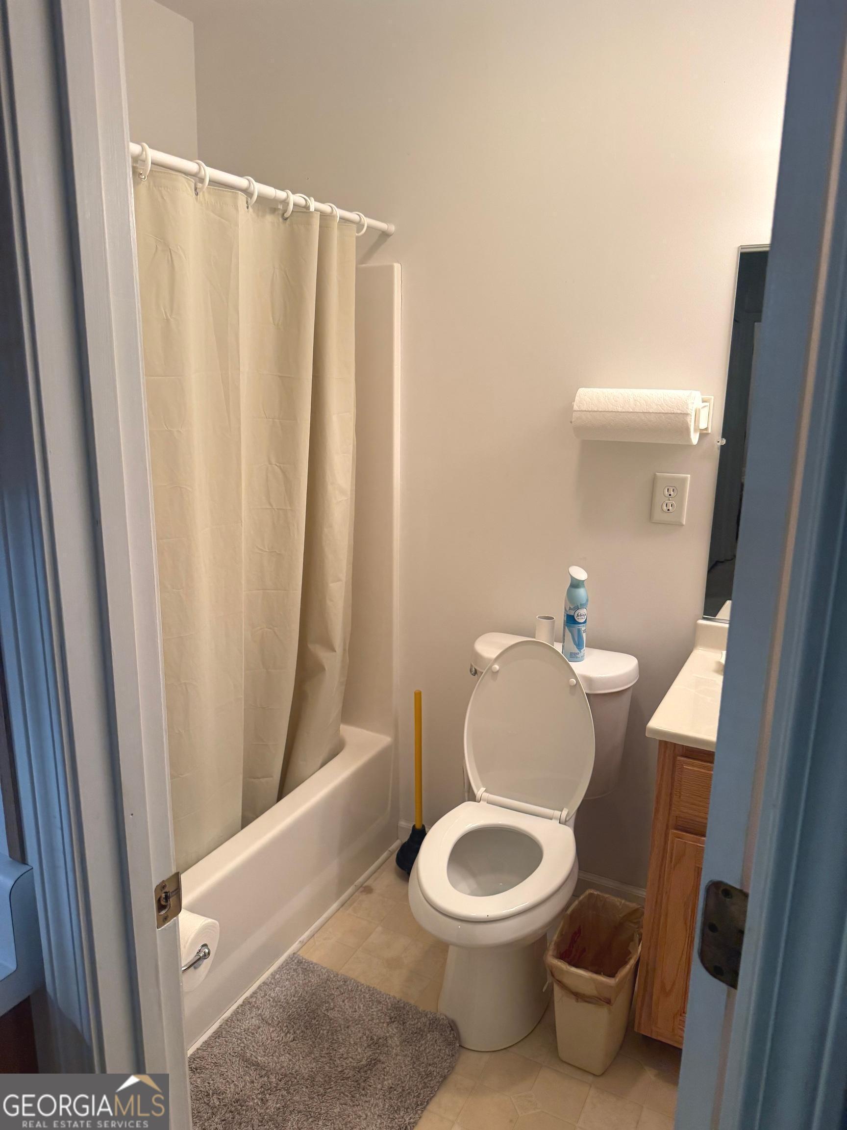 29 Cindy Parkway Cleveland GA 30528