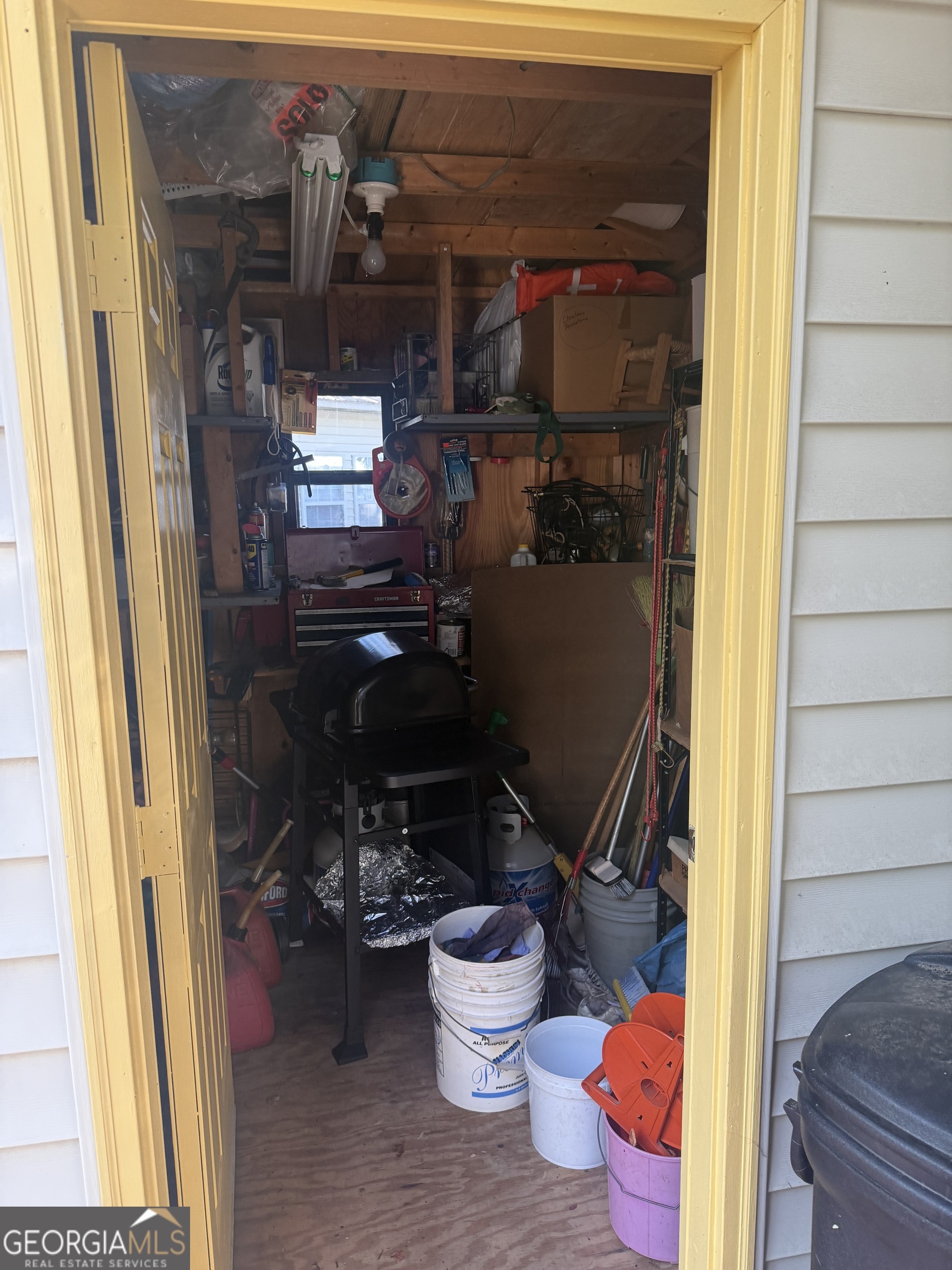 29 Cindy Parkway Cleveland GA 30528