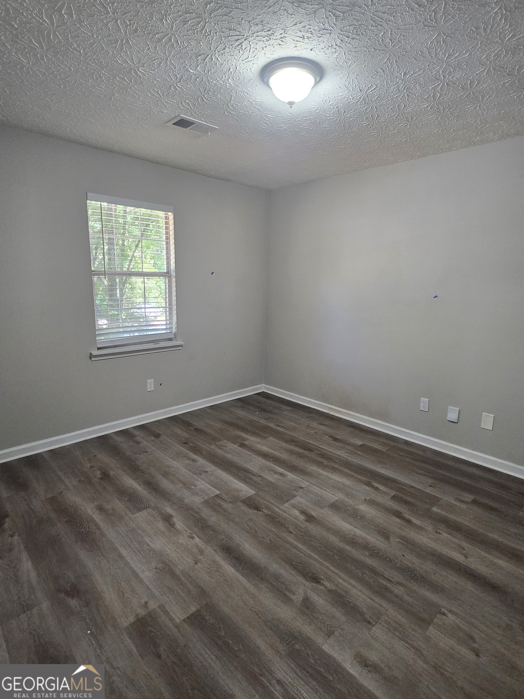 125 E Country Woods Drive Covington GA 30016