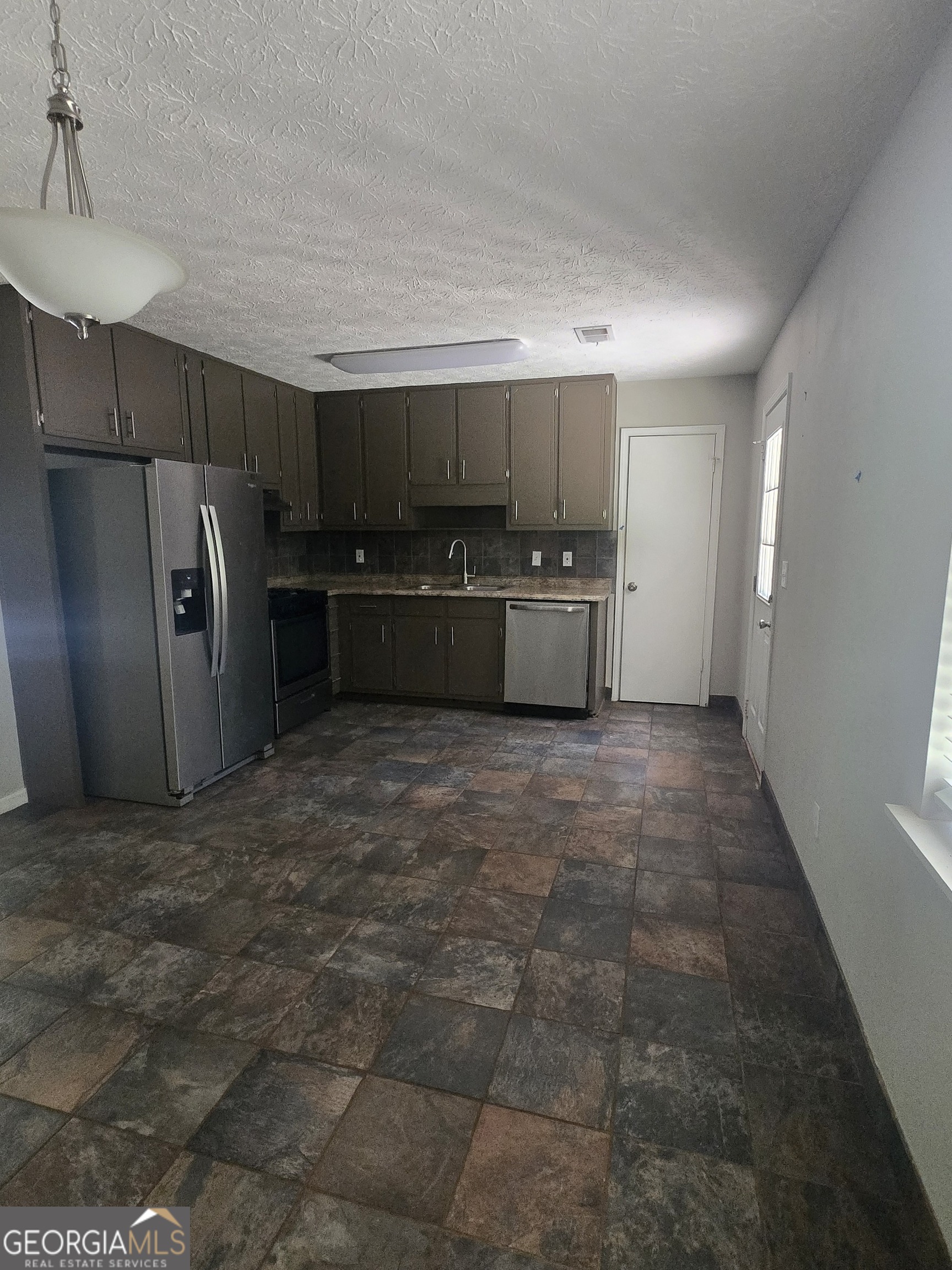 125 E Country Woods Drive Covington GA 30016