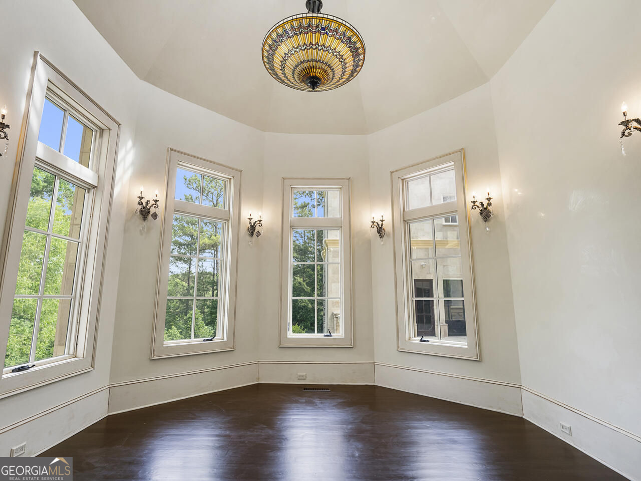 6420 Riverside Drive NW Sandy Springs GA 30328