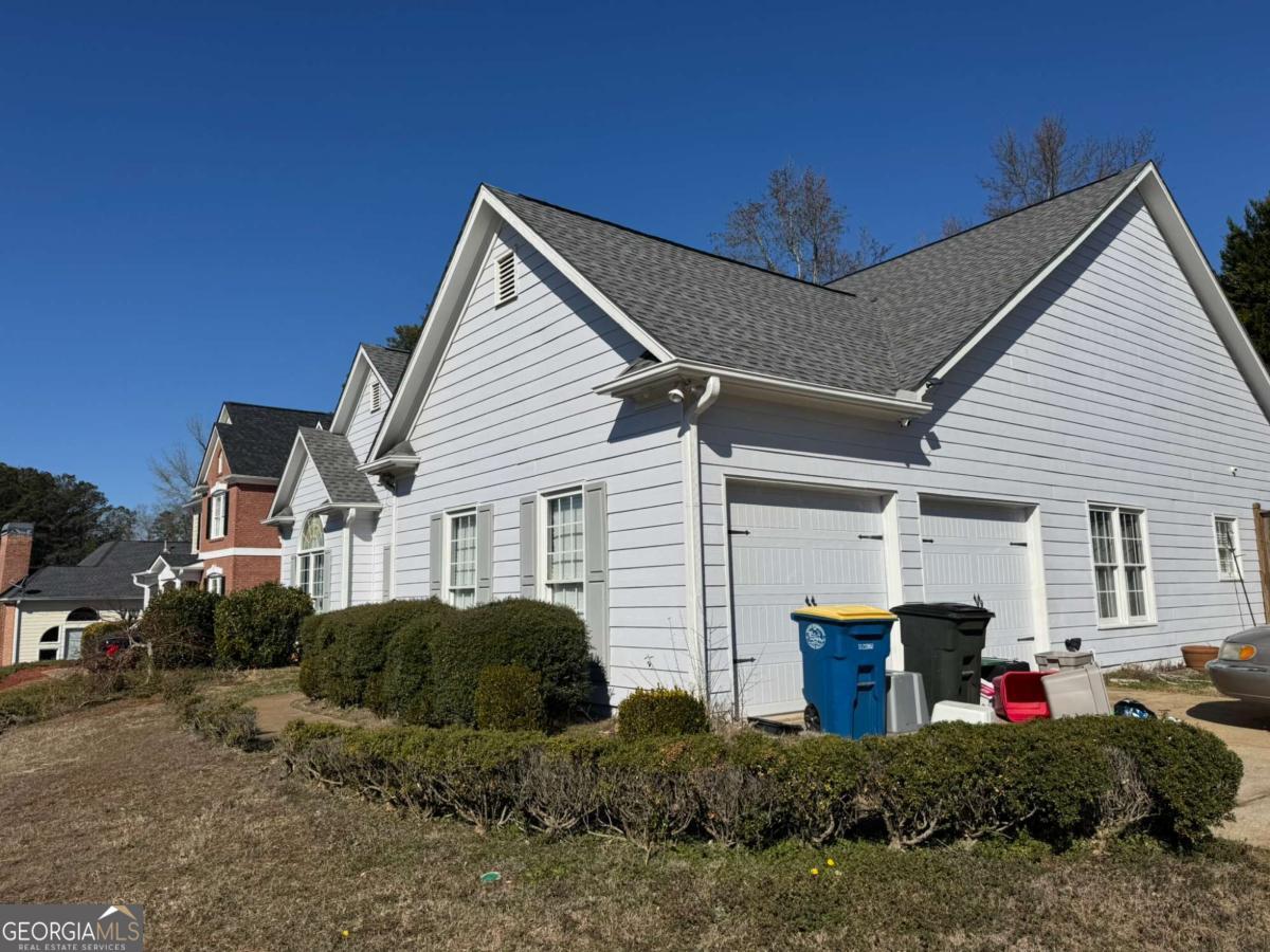 3011 Summer Stream Court NW Kennesaw GA 30152
