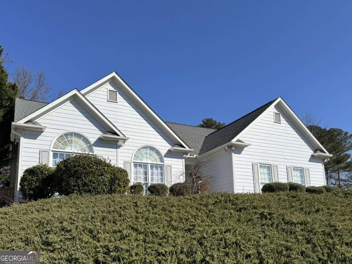 3011 Summer Stream Court NW Kennesaw GA 30152