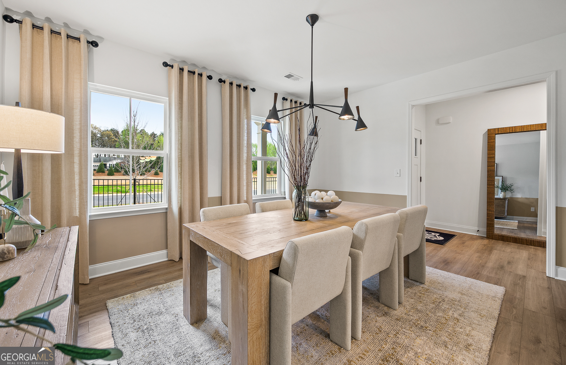 6136 Marigold Way Atlanta GA 30349