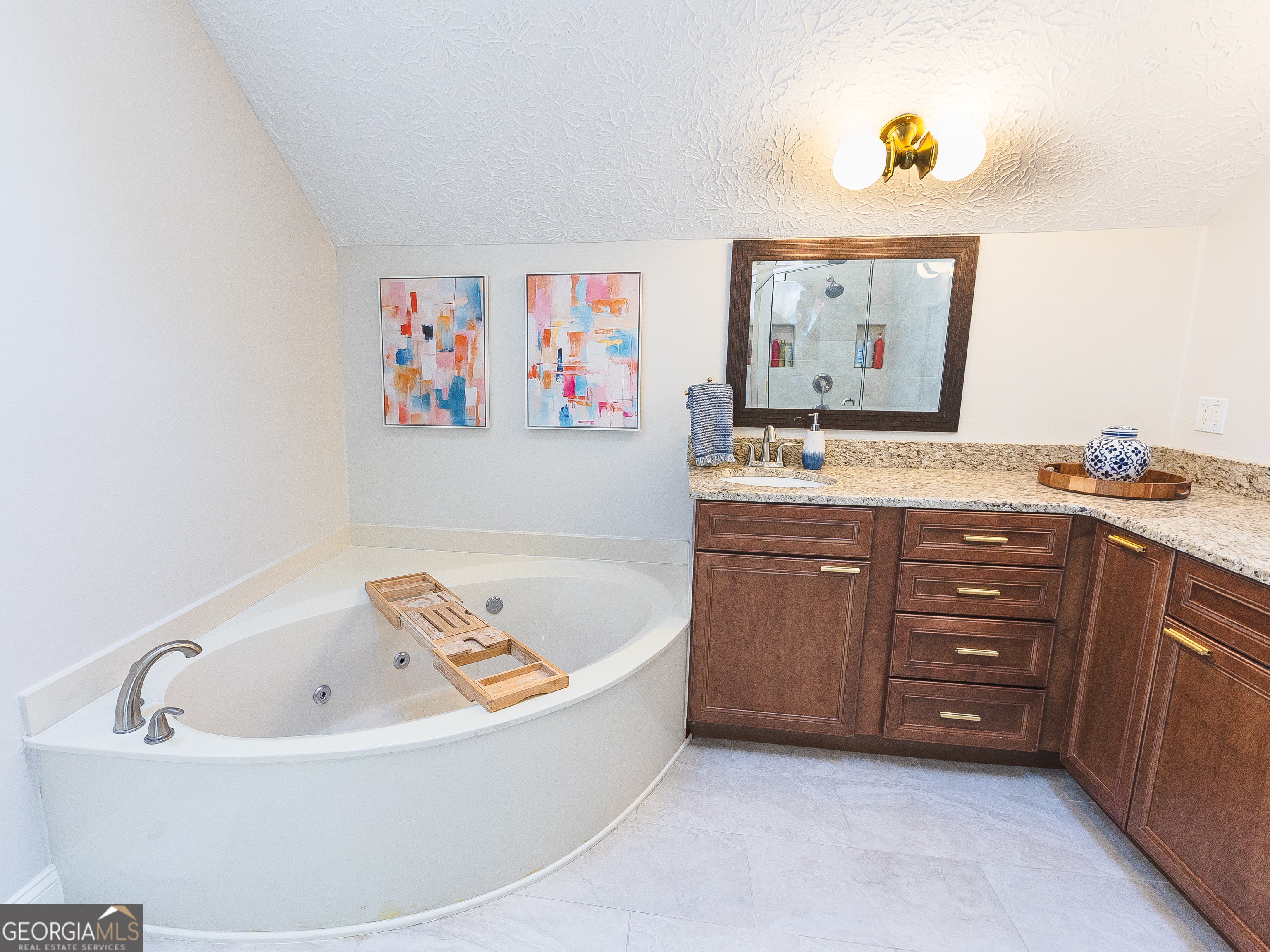 160 River Run Roswell GA 30075