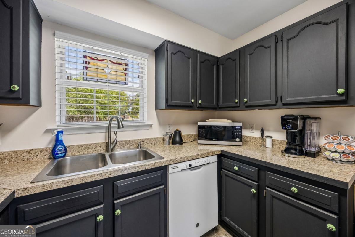 145 Retreat Place Woodbine GA 31569