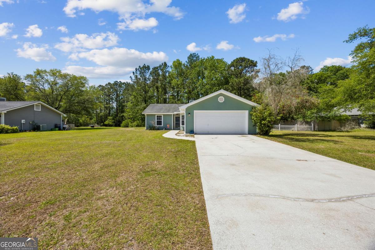 145 Retreat Place Woodbine GA 31569