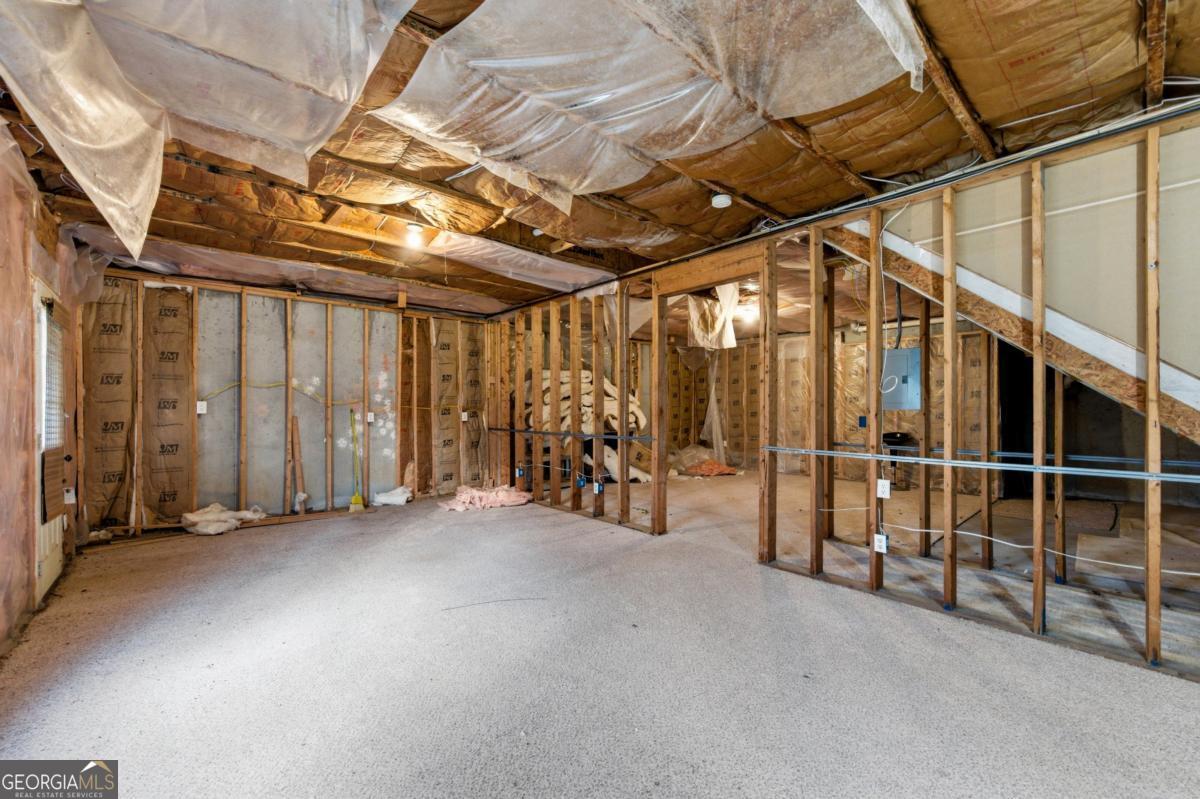 813 Cork Oak Lane Lawrenceville GA 30045