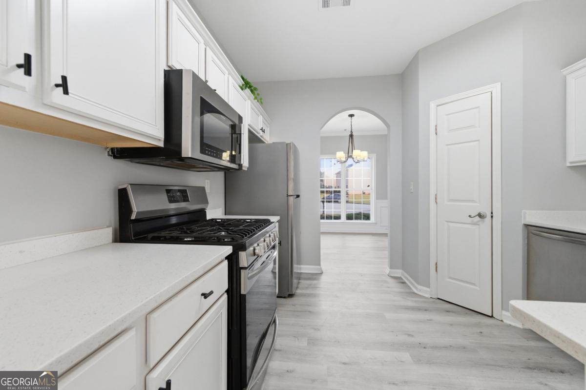 813 Cork Oak Lane Lawrenceville GA 30045