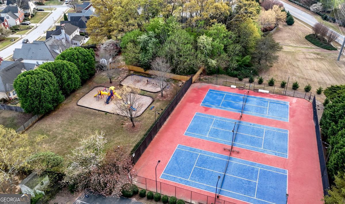 813 Cork Oak Lane Lawrenceville GA 30045