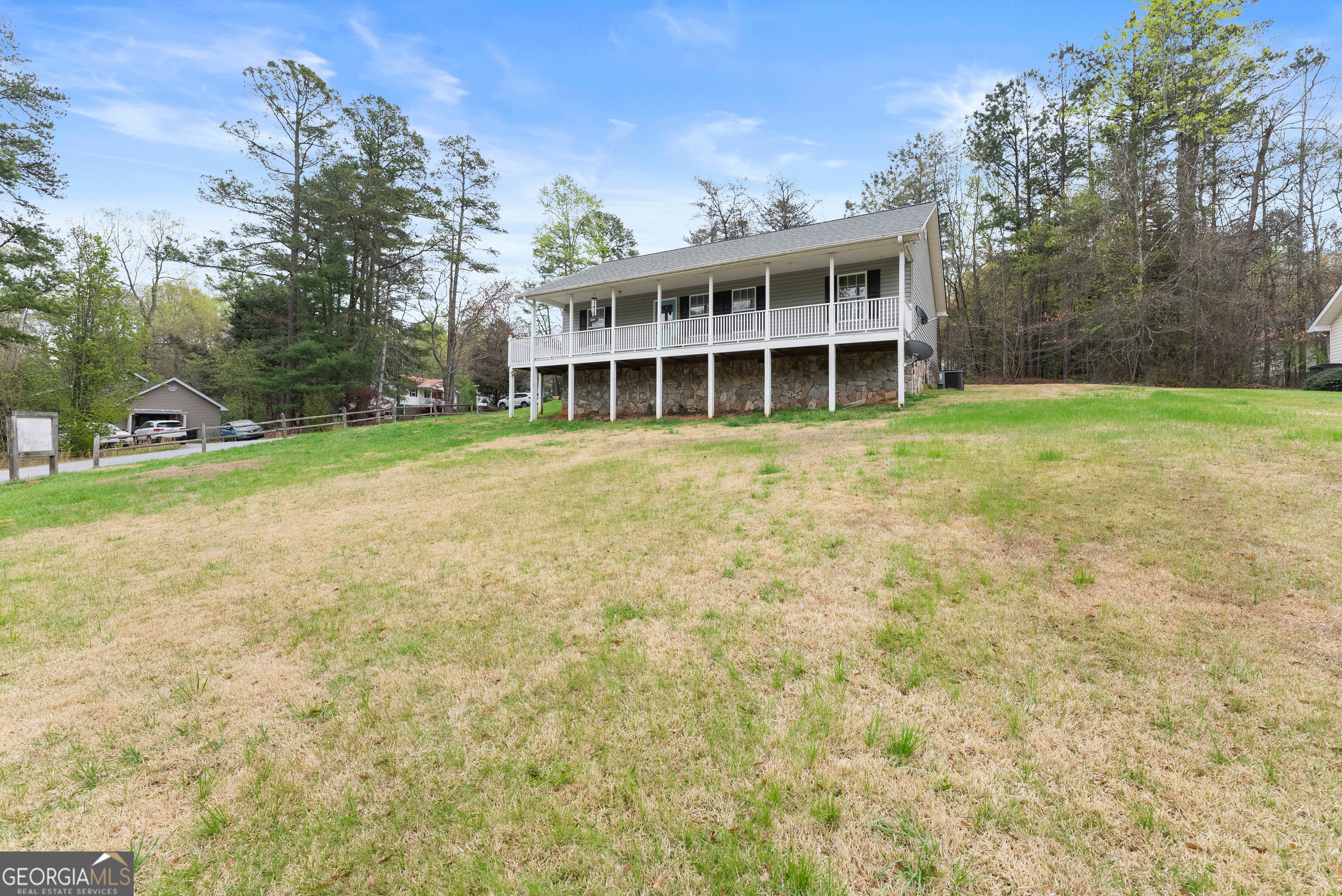 104 View Street Clarkesville GA 30523