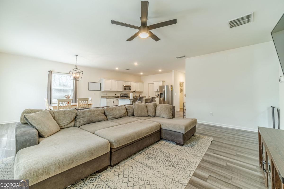 222 Knightsbridge Lane Winder GA 30680
