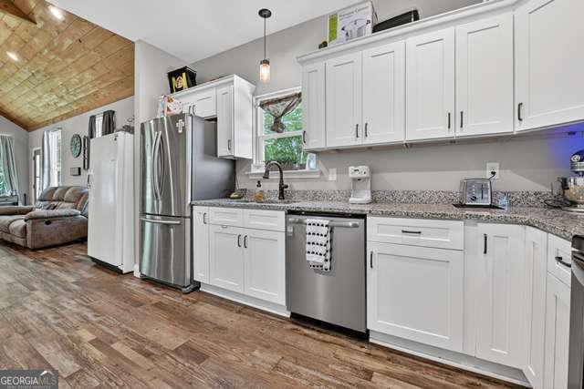 410 Knight Drive Ellijay GA 30540