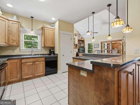 1110 Chatsworth Highway Ellijay GA 30540