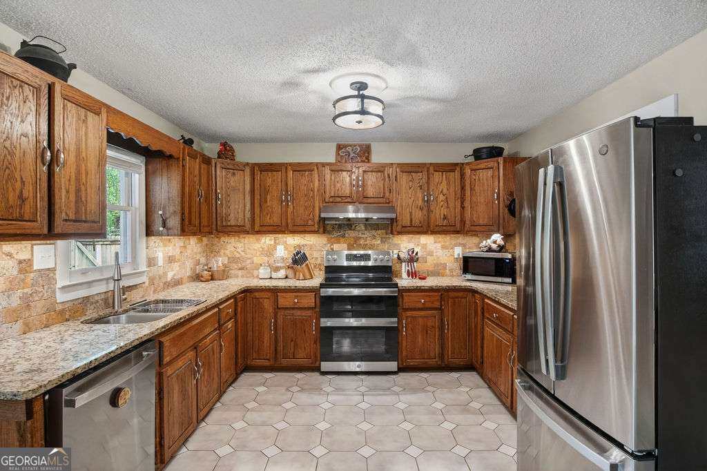 2246 Beaverdam Road Colbert GA 30628