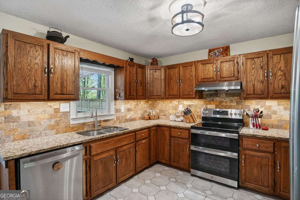 2246 Beaverdam Road Colbert GA 30628