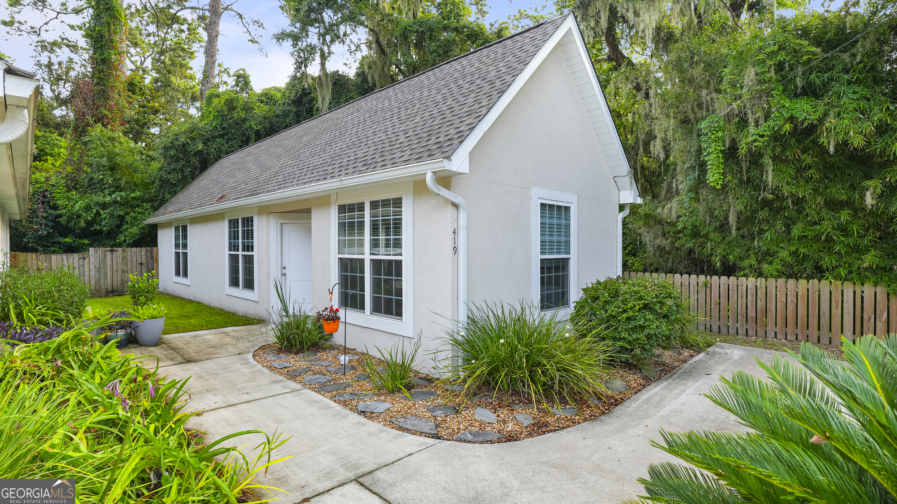 419 Palmetto Street St. Simons Island GA 31522