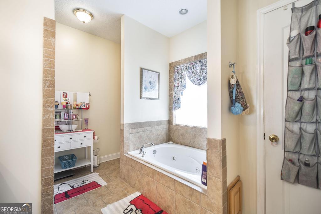 100 Briarmoor Drive Warner Robins GA 31088