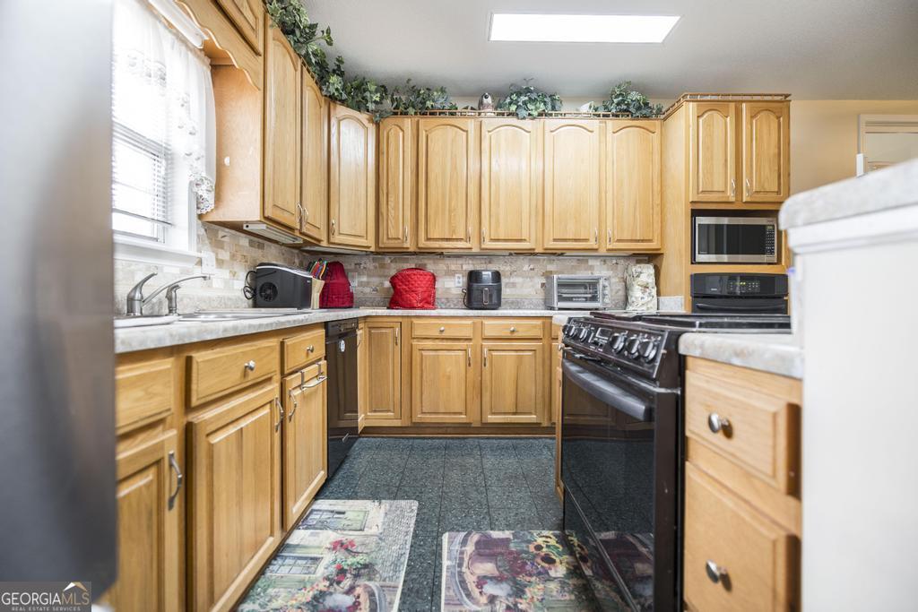100 Briarmoor Drive Warner Robins GA 31088