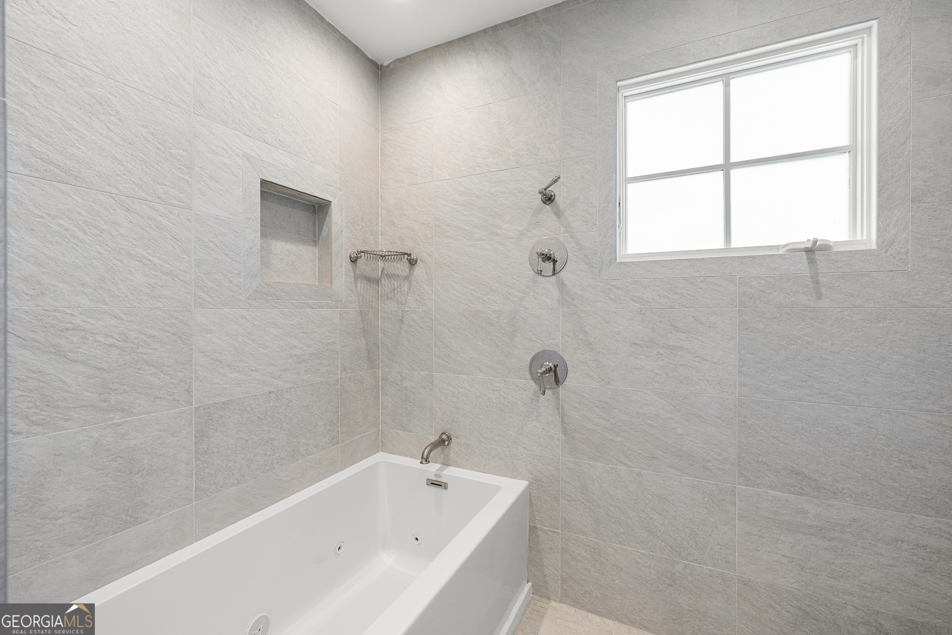 1250 Hayes Square Peachtree City GA 30269